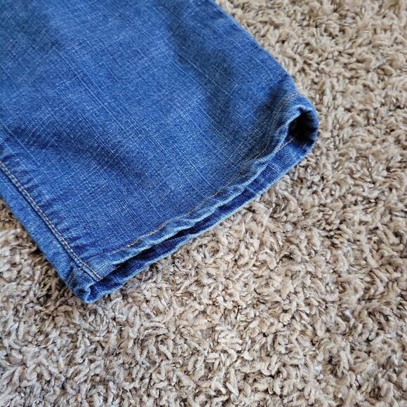 Levi's 550 Jeans Women's Size 6 M Relaxed Fit Tapered Leg Medium Wash Denim - Picture 5 of 11